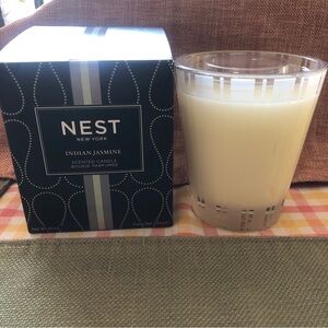 NEST Fragrances Indian Jasmine Scented Candle in Cream and Black